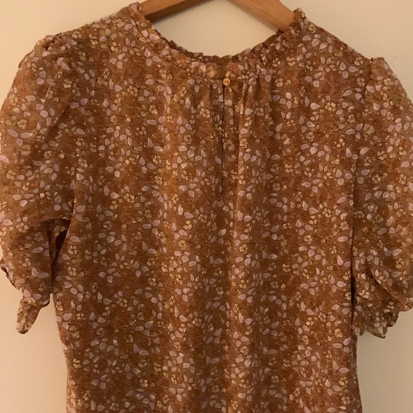 Ditsy floral short sleeved blouse - Picture 3 of 5